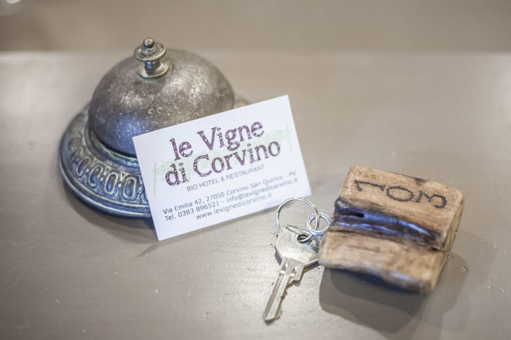 Hotel Le Vigne Di Corvino Casteggio Exteriör bild